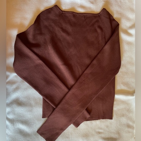 Astley double cut out knit top - Picture 3 of 7